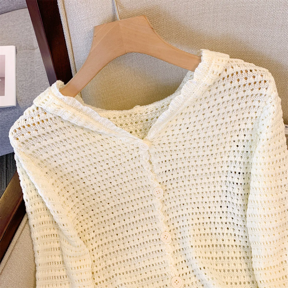 Chic Hollowed V-neck Hooded Cardigan
