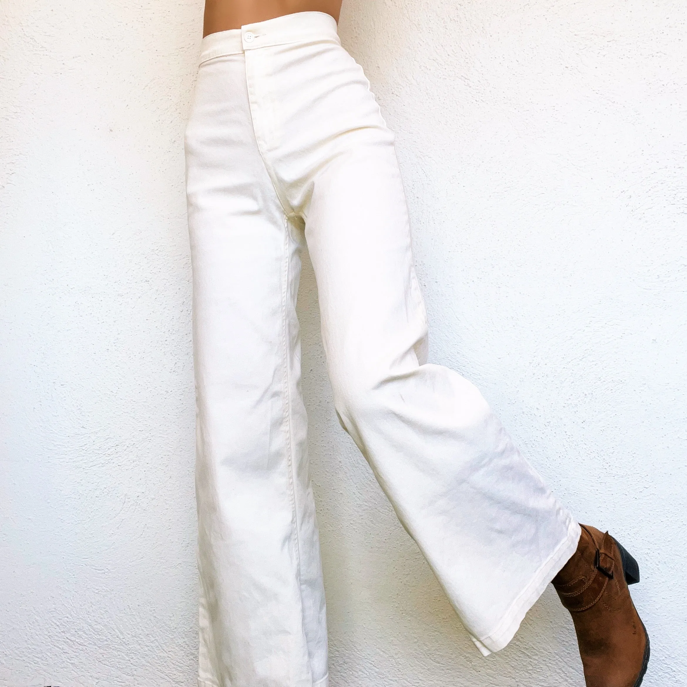 Creamy Wide Leg Pants