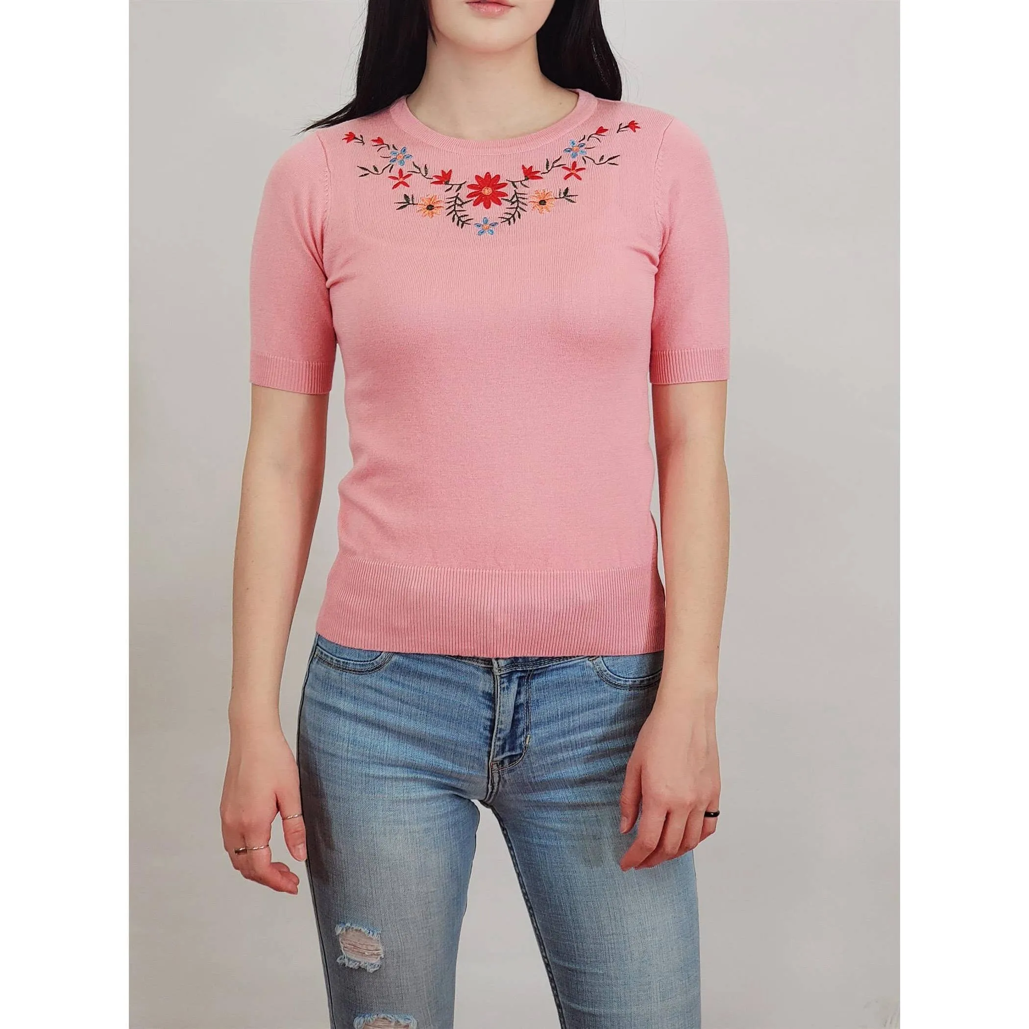 Half Sleeve Daisy Flower Embroidered Knit Pullover Tee MK3664EMBO(S-XL)