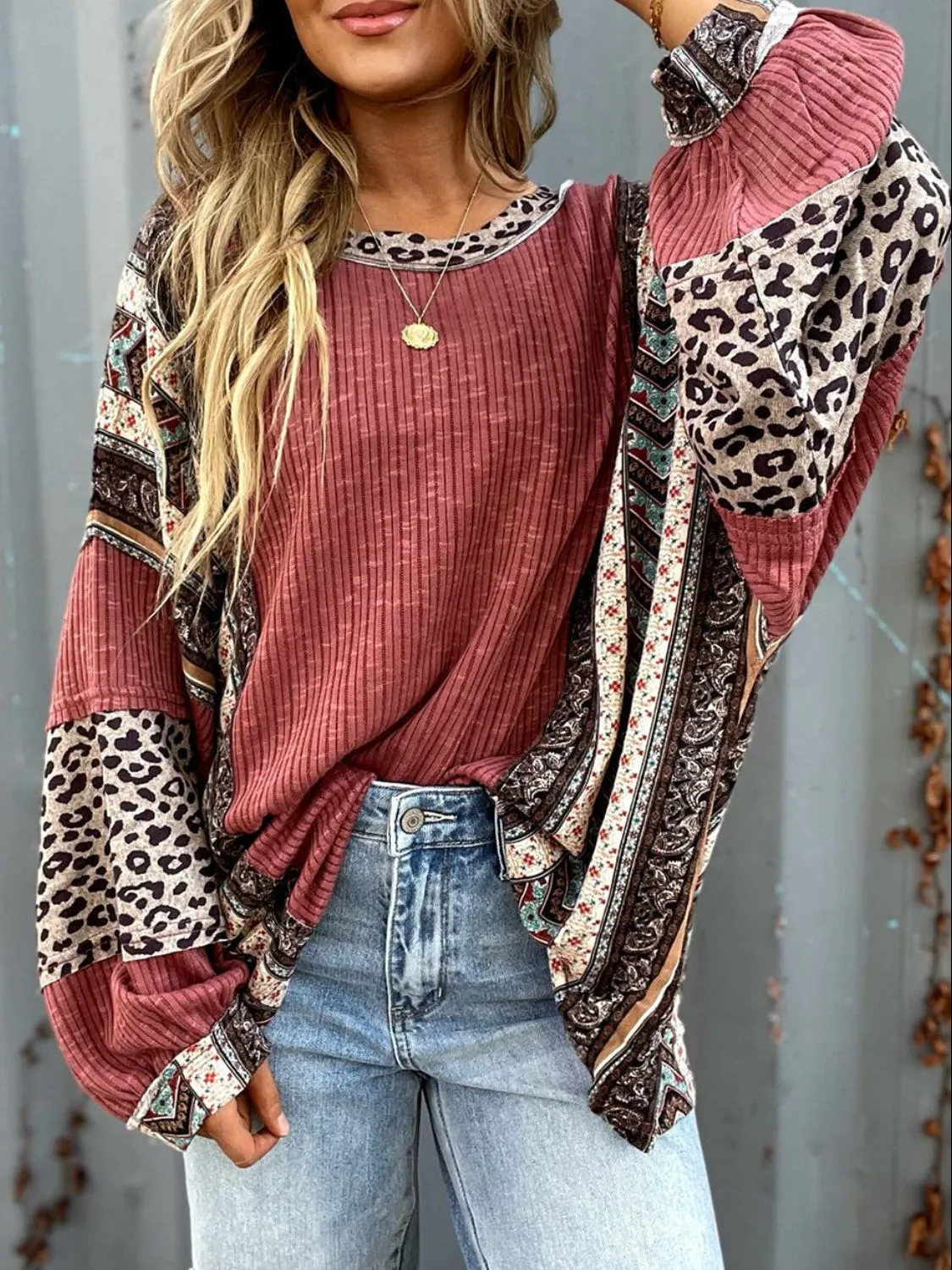 Leopard Round Neck Long Sleeve Sweatshirt🔴🟠