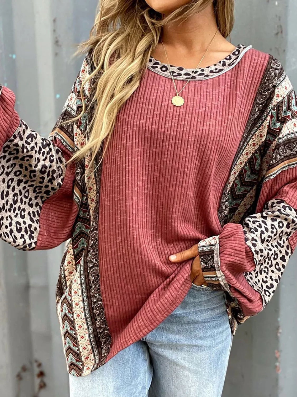 Leopard Round Neck Long Sleeve Sweatshirt🔴🟠