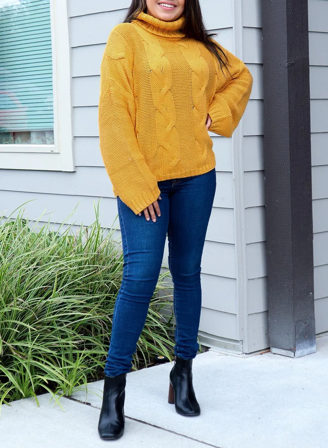 New Handmade Cable Knit Turtleneck Sweater