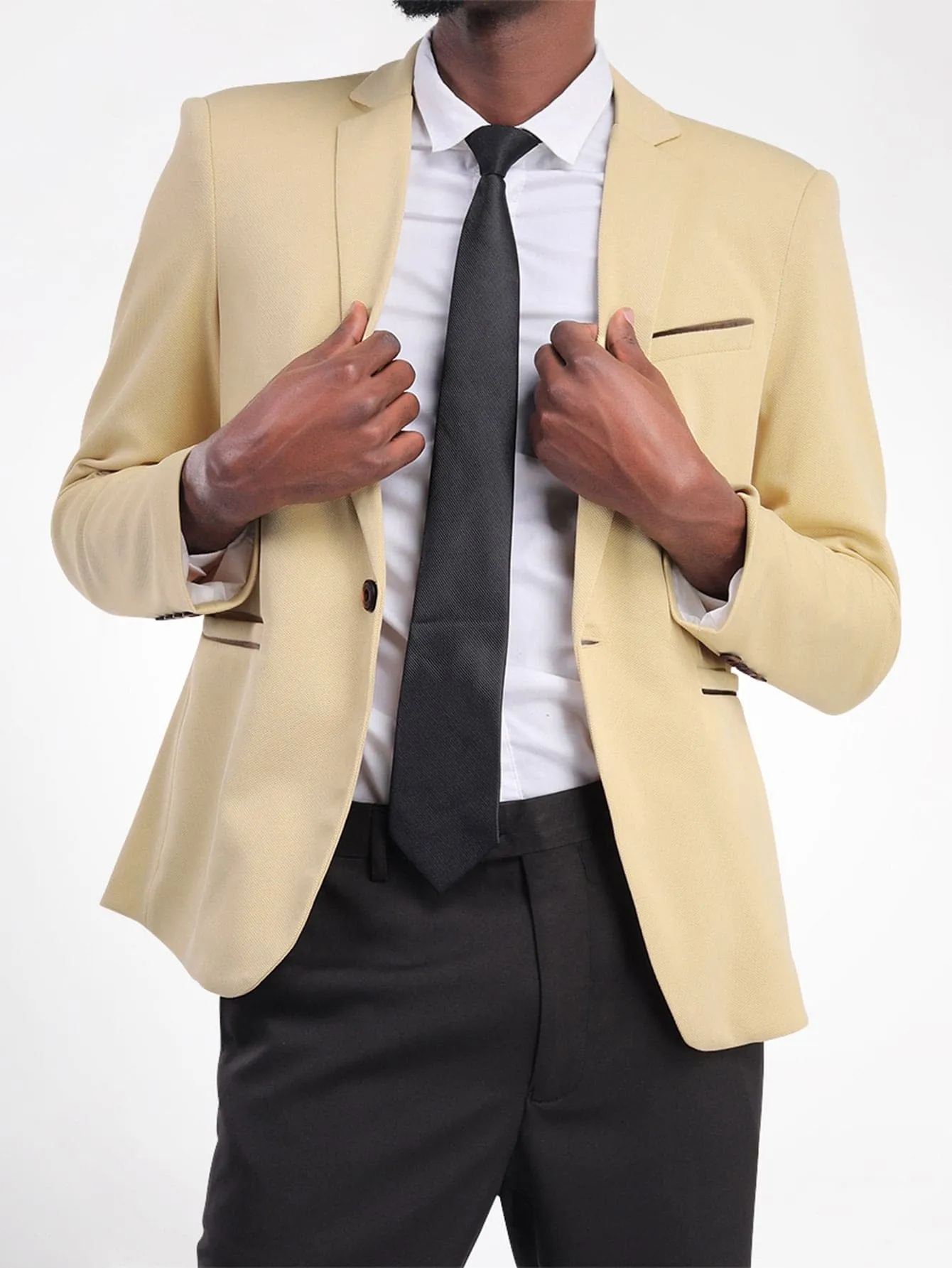 Pocket Detail Slit Back Single Button Lapel Neck Blazer