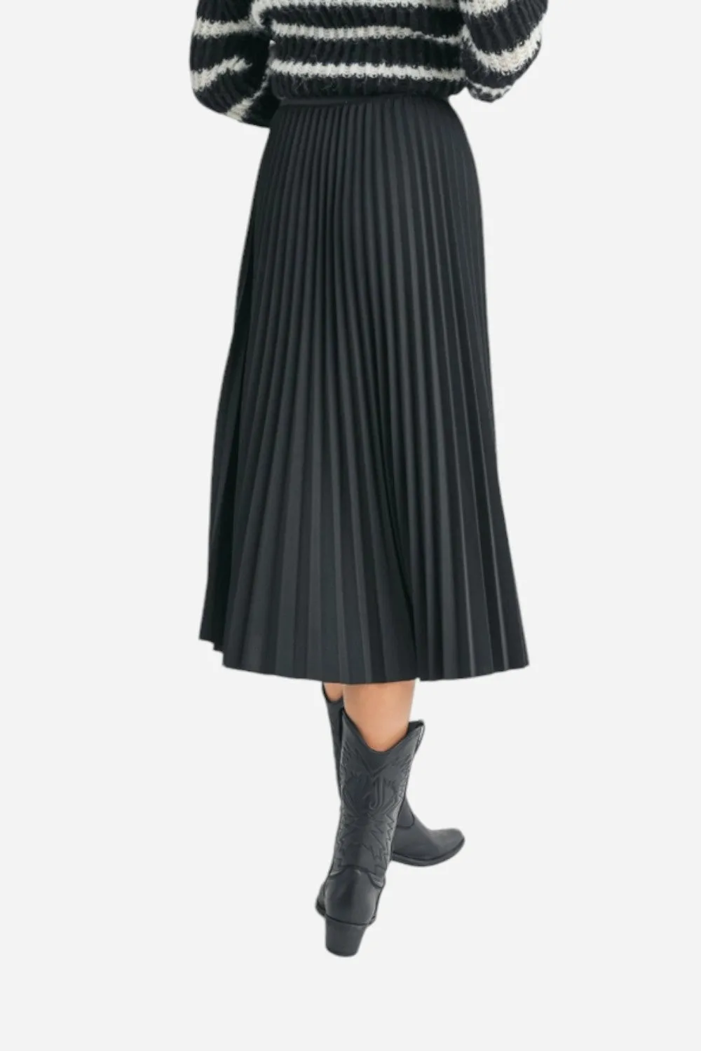 Sadie & Sage Full of Charm Midi Skirt Black