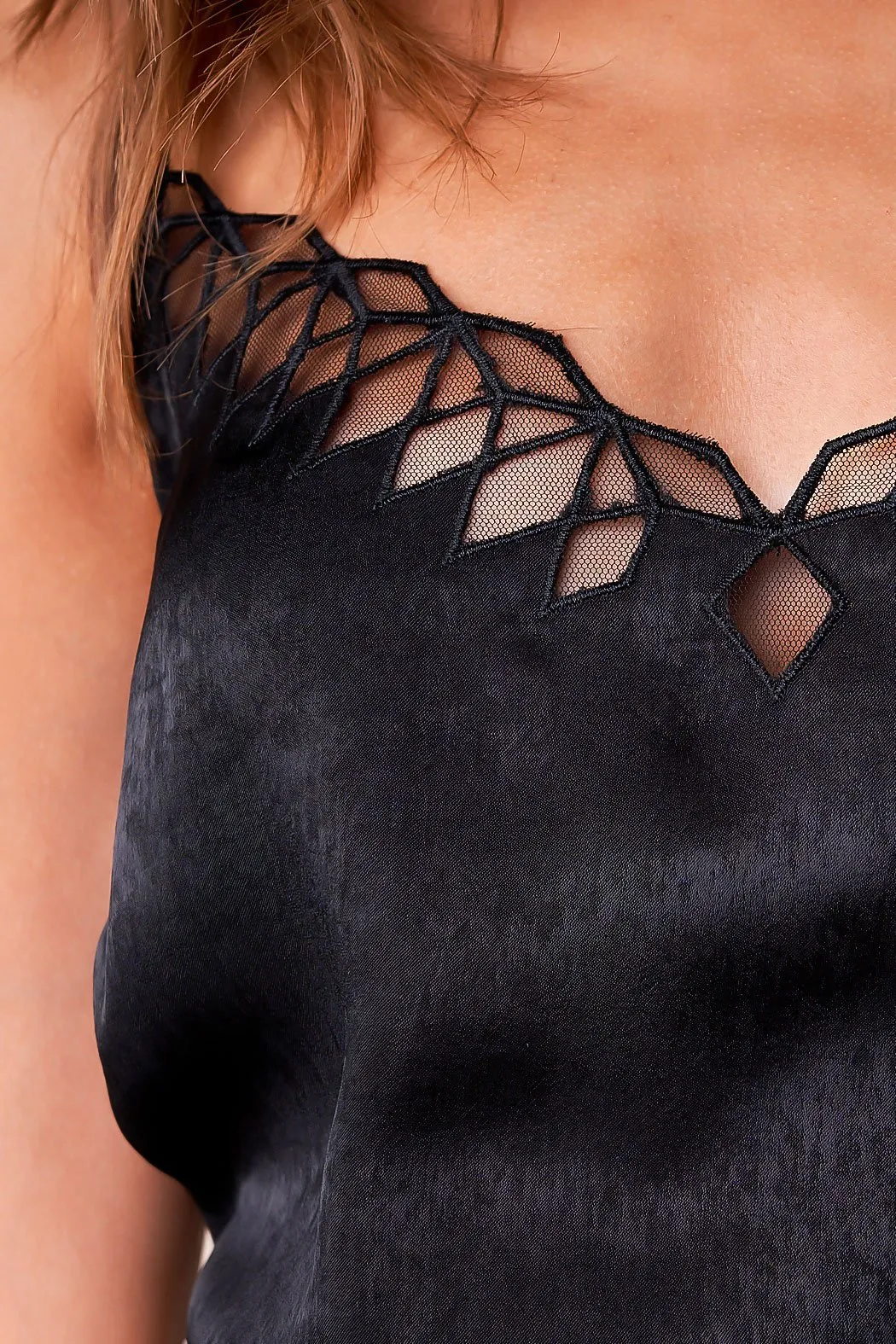 Sweet Fling Geo Mesh Cami
